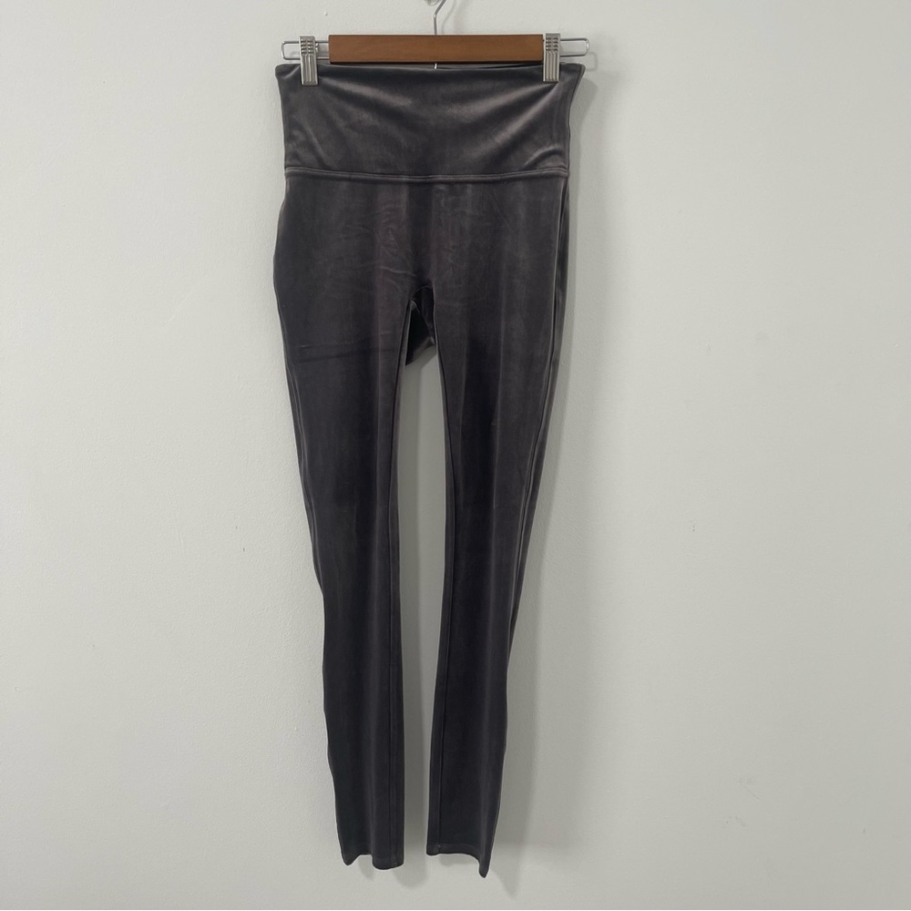 SPANX Grey Velvet Tummy Control High Waisted Tights Leggings Size M - Picture 2 of 11